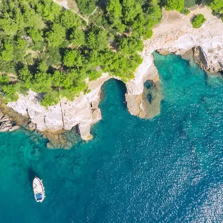 Jozephine 3 By Guide