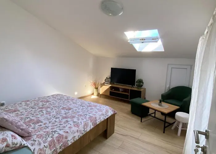 Apartament Jozephine 3 By Guide Pula