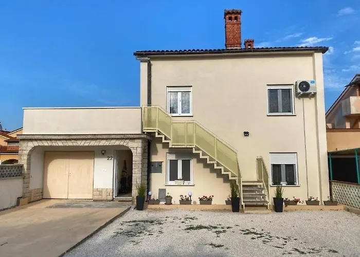 Jozephine 3 By Guide Apartament